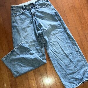 Hollister Low Rise Super Baggy Jeans